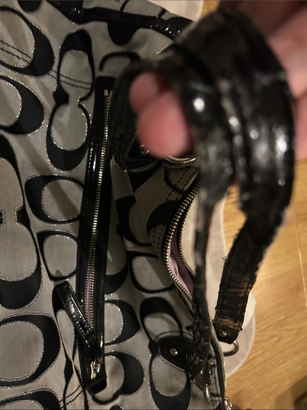 Coach Black and Gray Signature Shoulder Bag - Picture 4 of 4